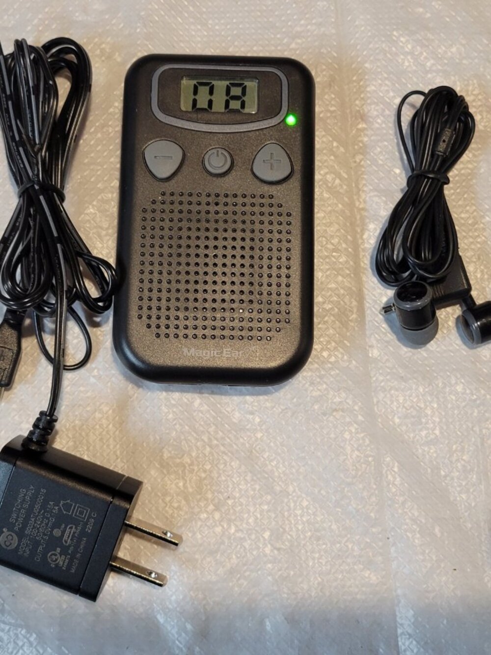 Deluxe Magic Ear Hearing Device Z13-4118 with Power Adapter